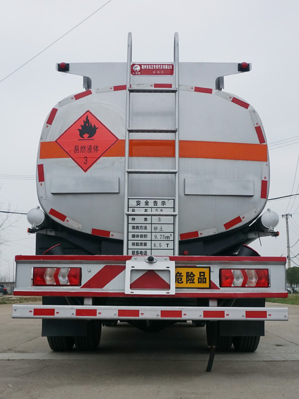 炎帝牌SZD5121GYYHF6型運(yùn)油車